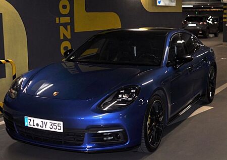 Porsche Panamera 4S Diesel S