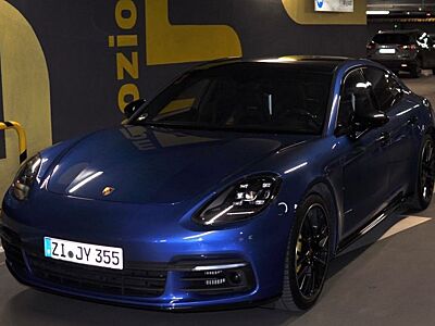 Porsche Panamera 4S Diesel S