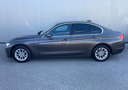 BMW 316i *Xenon*PDC*Sitzheizung*Multifunktionslenkrad