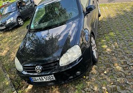 VW Golf Volkswagen 1.6 FSI Tour Edition Tour Edition 6 Gang