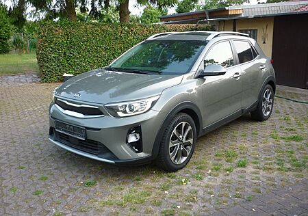 Kia Stonic 1.0 T-GDI Platinum Edition Panoramadach !