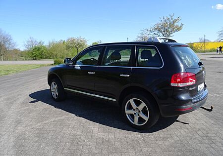 VW Touareg Volkswagen 3.2 V6 Standard