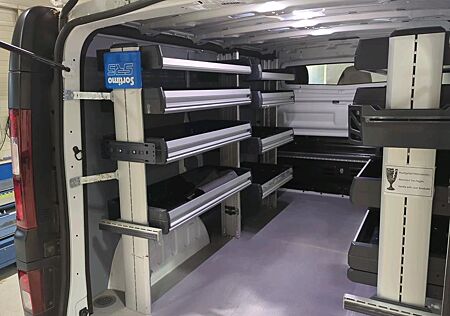 Renault Trafic Kasten L1H1 3,0t Komfort Sortimo 36tKM