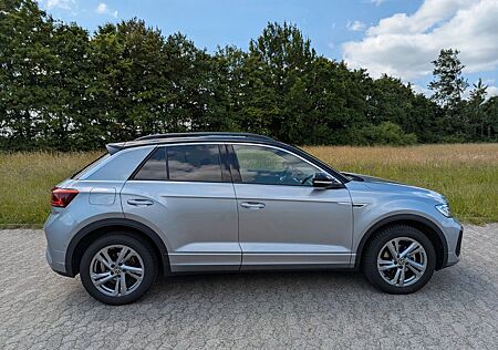VW T-Roc Volkswagen 1.5 TSI R-Line DSG.AHK,IQLight,Navi,Kamera