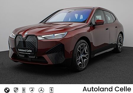 BMW iX xD40 360°DAB H/K ACC Fernlichtassis Sport 22"