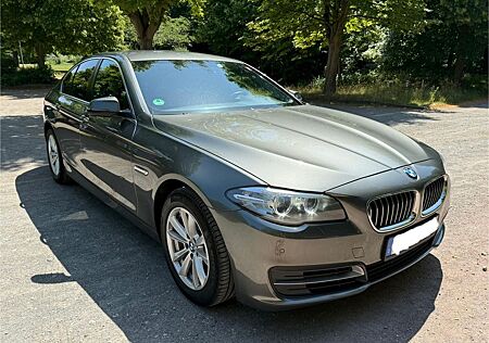 BMW 528i xDrive A*Stand-Hzg.*Navi-Prof.*Komf.-Sitze