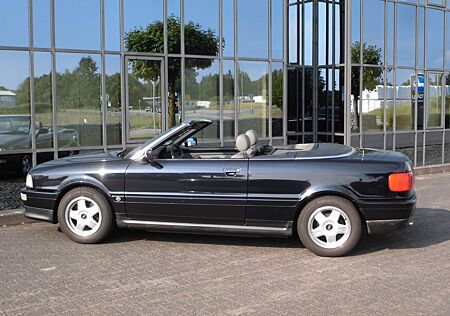 Audi Cabriolet 2.0 -