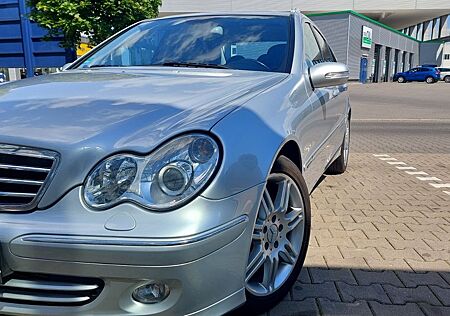Mercedes-Benz C 200 KOMPRESSOR AVANTGARDE. Top Zustand