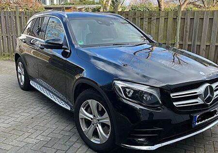 Mercedes-Benz GLC 220 d 4MATIC AMG Line, Burmester, Distronic