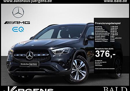 Mercedes-Benz GLA 200 Progressive/MLB/360/Night/Distr/18'