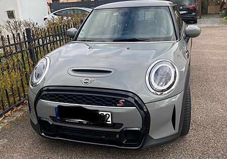 Mini Cooper S gebraucht kaufen Mini Cooper S Essential Trim Steptronic Essential...