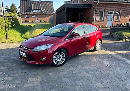 Ford Focus 1,6 EcoBoost 110kW Titanium Titanium