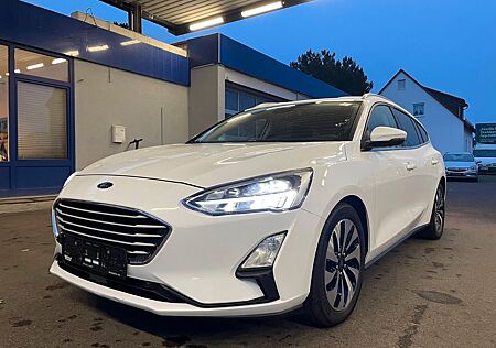 Ford Focus 1,0 EcoBoost 92kW Cool & Conn. Tur. Au...