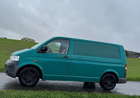 VW T5 Transporter gebraucht kaufen VW T5 Transporter Volkswagen /Camper