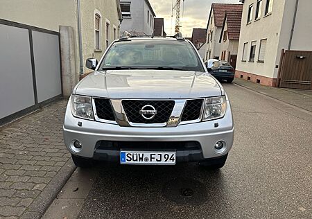 Nissan Navara D40