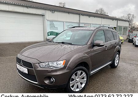 Mitsubishi Outlander 2.2 DI-D Xtra 4WD*Klima*Leder*AHK*ALU*