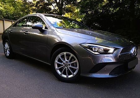 Mercedes-Benz CLA 200 d TÜV neu, wenig KM