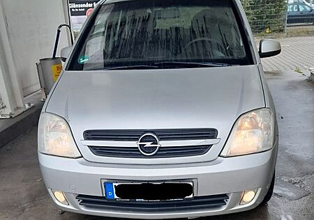 Opel Meriva 1.8 - Automatik