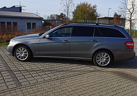 Mercedes-Benz E 350 CDI 4MATIC T BlueEFF. ELEGANCE ELEGANCE