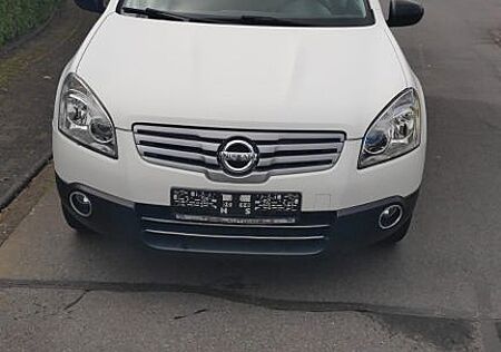 Nissan Qashqai +2 Visia