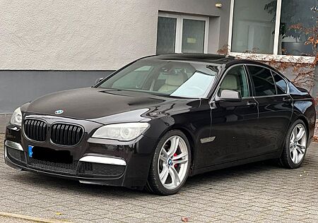BMW 730d - M Paket ab Werk