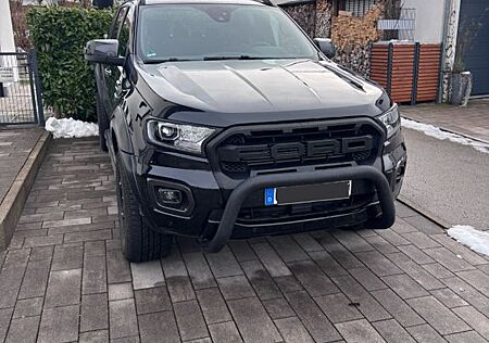 Ford Ranger Wildtrak mit Raptor Front AHK DoKa