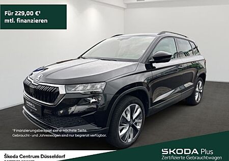 Skoda Karoq gebraucht kaufen Skoda Karoq Style DSG AHK Simply Clever-Paket Infotain