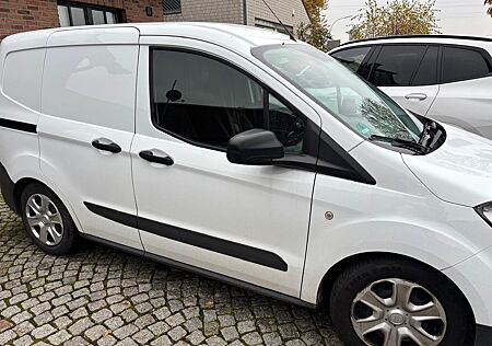 Ford Courier Trasit Trend