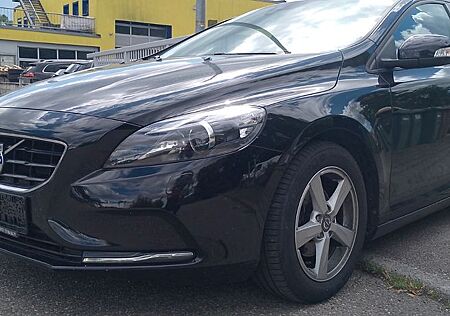 Volvo V40 D2 Momentum.Kamera start/Stop Klima