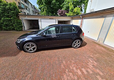 VW Golf Volkswagen 1.6 TDI SCR Trendline Trendline