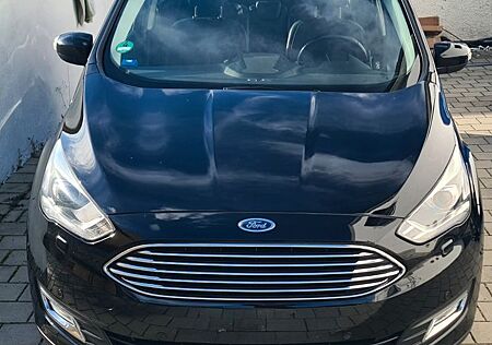 Ford Grand C-Max 1,5 EcoBoost 134kW Titanium Auto...