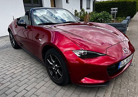 Mazda MX-5 Center-Line