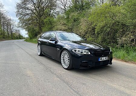 BMW 535d Touring A M Paket Individual HUD PANO LED