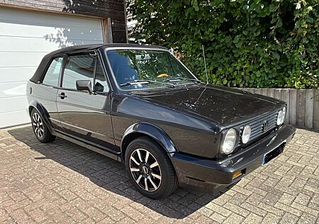 VW Golf Volkswagen Cabrio Karmann