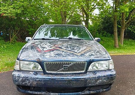 Volvo V70 2.5-10V -