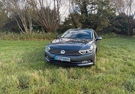 VW Passat Variant Volkswagen 2.0 TDI SCR BlueMotion Comfor...