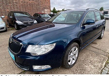 Skoda Superb Combi Ambition Klima+Xenon+PDC+1. Hand
