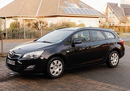 Opel Astra Sports Tourer 1.3 CDTI Eco Selection S...