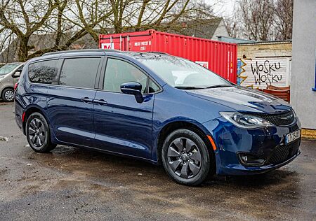 Chrysler Pacifica Hybrid 2020 - full version