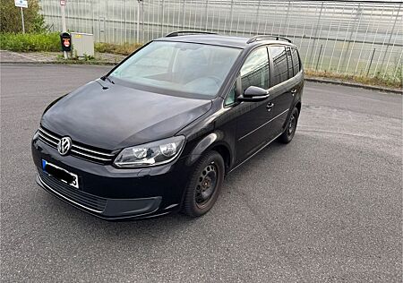 VW Touran Volkswagen 2.0 TDI 103kW DSG - 7 Sitze