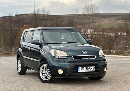 Kia Soul *af.2013*clima*1.6 diesel~CRDI~16 valve*fiscal