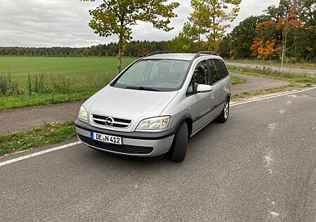 Opel Zafira 1.8 16V -