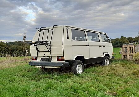 VW T5 Kombi Volkswagen T3 Kombi mit Reimo-Campingausstattung