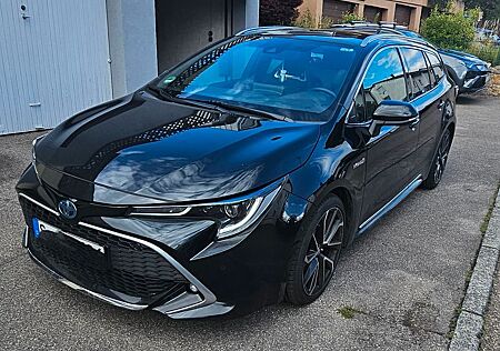 Toyota Corolla 2,0 Hybrid Lounge Touring Sports Lounge