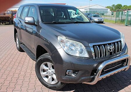 Toyota 1. Hand  60th Anniversary Leder  7 Sitze