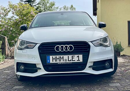 Audi A1 1.2 TFSI S line Sportback S line