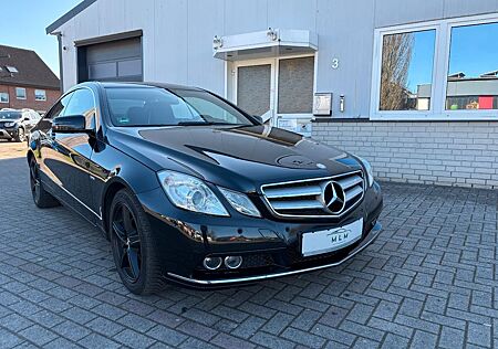 Mercedes-Benz E 200 E Coupe Automatik Leder SHZ PDC