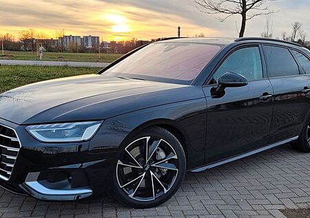 Audi A4 45 TFSI S tronic quattro advanced Avant a...