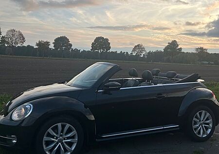 VW Beetle Volkswagen 1.2 TSI BMT Cabriolet -