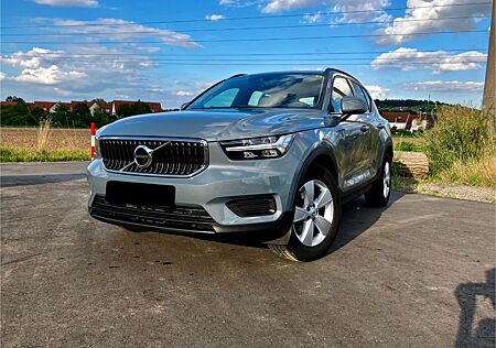 Volvo XC 40 XC40 T2 Momentum Core